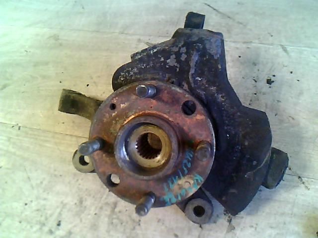 bontott DAEWOO KALOS Bal első Csonkállvány Kerékaggyal