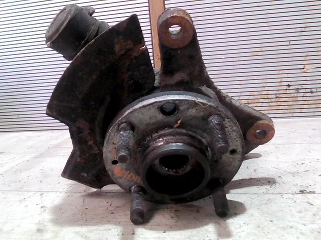 bontott DAEWOO KALOS Bal első Csonkállvány Kerékaggyal