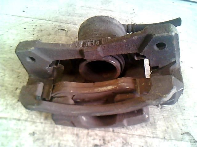 bontott DAEWOO KALOS Jobb első Féknyereg Munkahengerrel