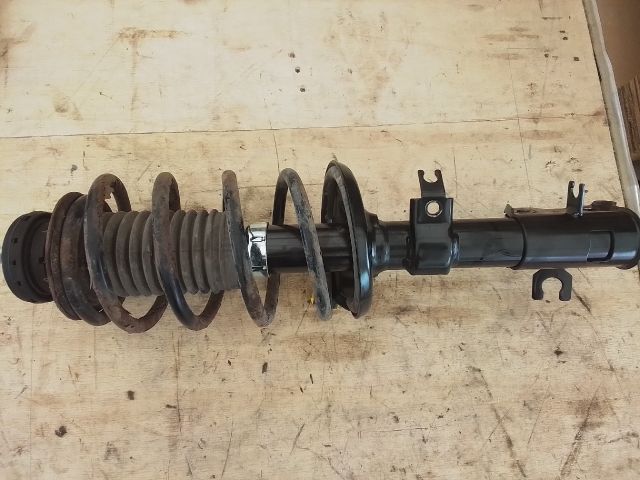 bontott DAEWOO KALOS Jobb első Gólyaláb (Lengécsillapító, Rugó)