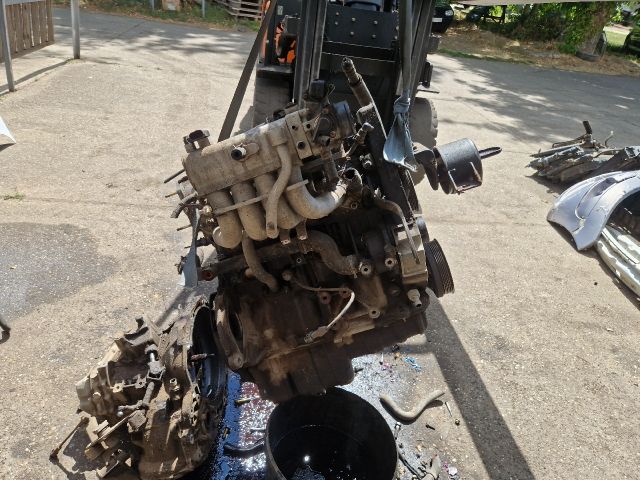 bontott DAEWOO KALOS Motor (Fűzött blokk hengerfejjel)