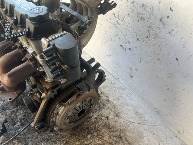 bontott DAEWOO KALOS Motor (Fűzött blokk hengerfejjel)