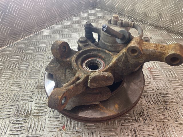 bontott DAEWOO KALOS Jobb első Csonkállvány Kerékaggyal