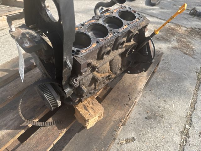 bontott DAEWOO KALOS Motorblokk (Fűzött)