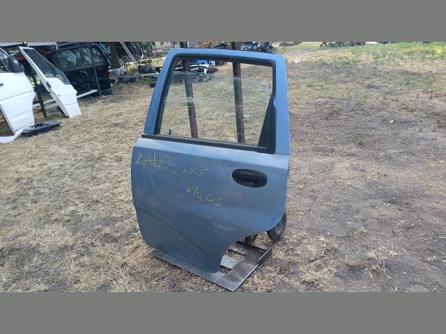 bontott DAEWOO KALOS Bal hátsó Ajtó (Részeivel)