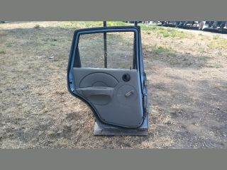 bontott DAEWOO KALOS Bal hátsó Ajtó (Részeivel)