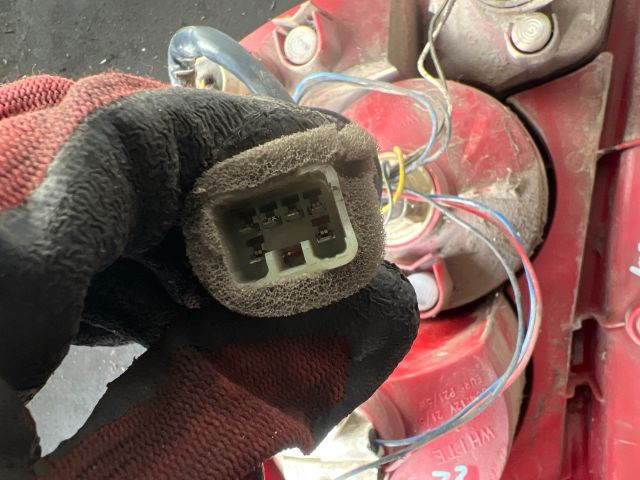 bontott DAEWOO KALOS Bal Hátsó Lámpa