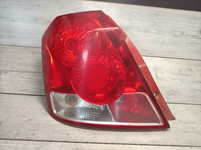 bontott DAEWOO KALOS Bal Hátsó Lámpa