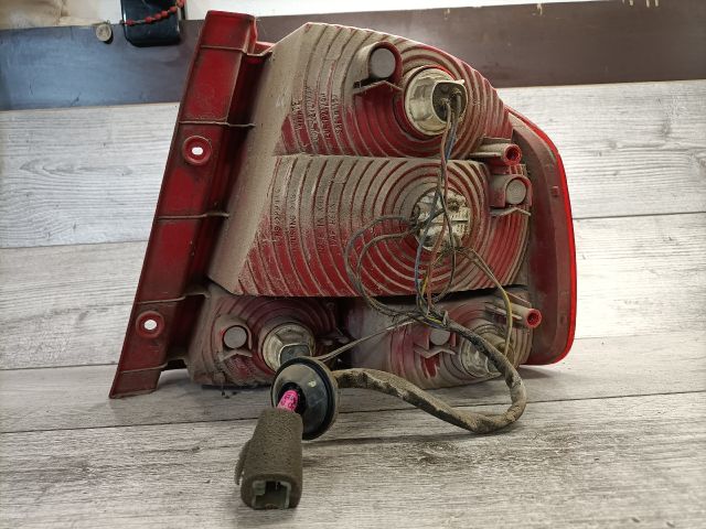 bontott DAEWOO KALOS Bal Hátsó Lámpa