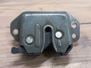 bontott DAEWOO KALOS Csomagtérajtó Zárszerkezet