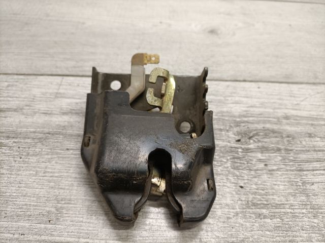 bontott DAEWOO KALOS Csomagtérajtó Zárszerkezet