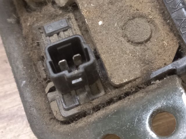 bontott DAEWOO KALOS Csomagtérajtó Zárszerkezet