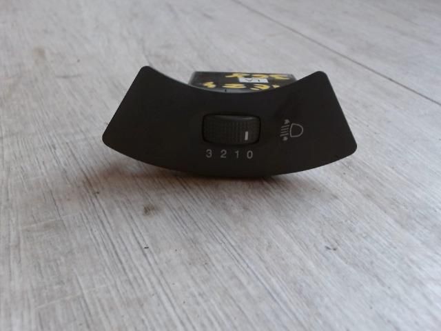 bontott DAEWOO KALOS Fényszórómagasság Állító Kapcsoló