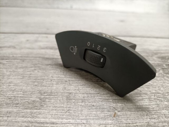 bontott DAEWOO KALOS Fényszórómagasság Állító Kapcsoló