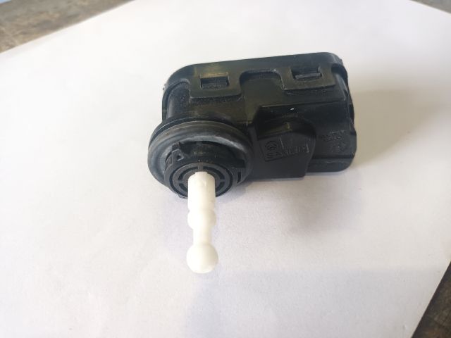 bontott DAEWOO KALOS Fényszórómagasság Állító Motor Jobb