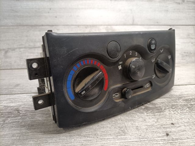 bontott DAEWOO KALOS Fűtéskapcsoló (Nem klímás)