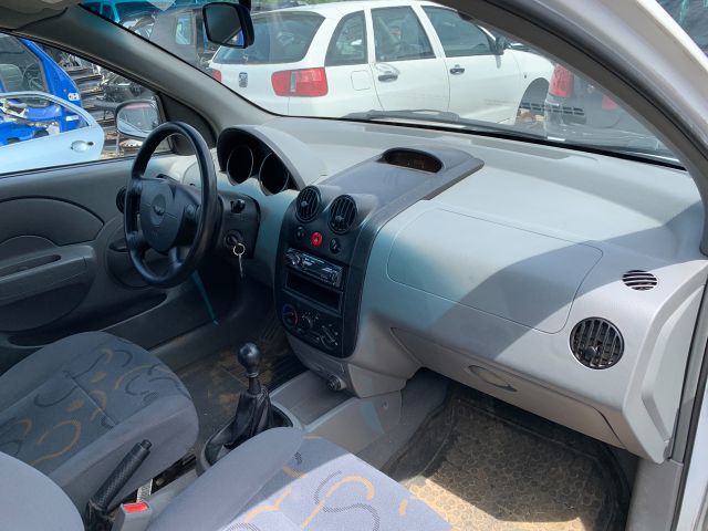 bontott DAEWOO KALOS Hátsó Lökhárító (Részeivel)