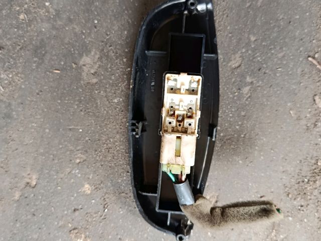 bontott DAEWOO KALOS Jobb első Ablakemelő Kapcsoló