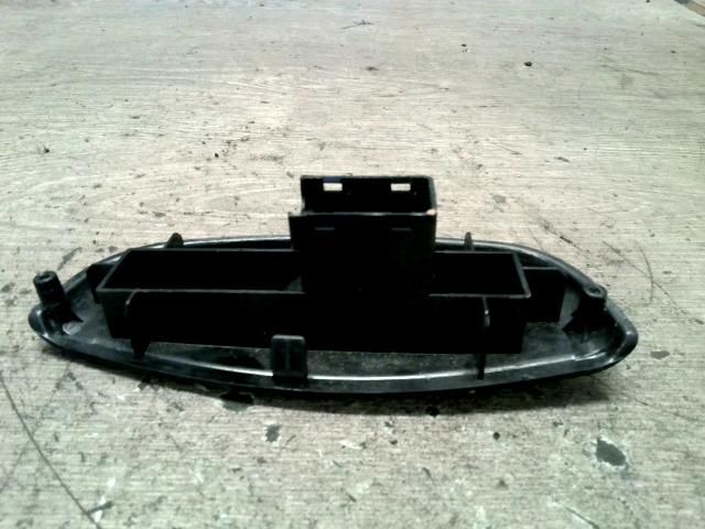 bontott DAEWOO KALOS Jobb első Ablakemelő Kapcsoló