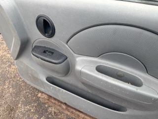 bontott DAEWOO KALOS Jobb első Ajtó (Részeivel)