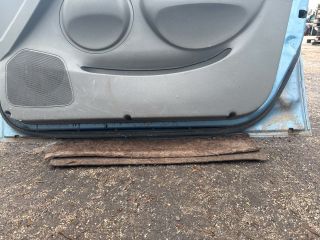 bontott DAEWOO KALOS Jobb első Ajtó (Részeivel)