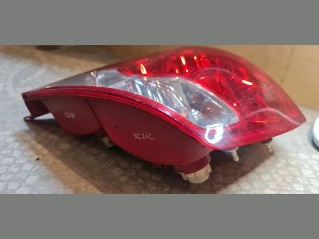 bontott DAEWOO KALOS Jobb Hátsó Lámpa