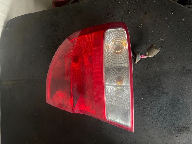 bontott DAEWOO KALOS Jobb Hátsó Lámpa