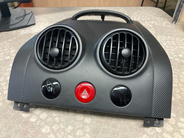 bontott DAEWOO KALOS Középső Szellőző