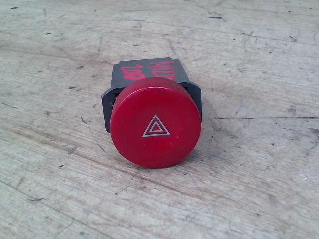 bontott DAEWOO KALOS Vészvillogó Kapcsoló