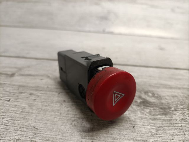 bontott DAEWOO KALOS Vészvillogó Kapcsoló