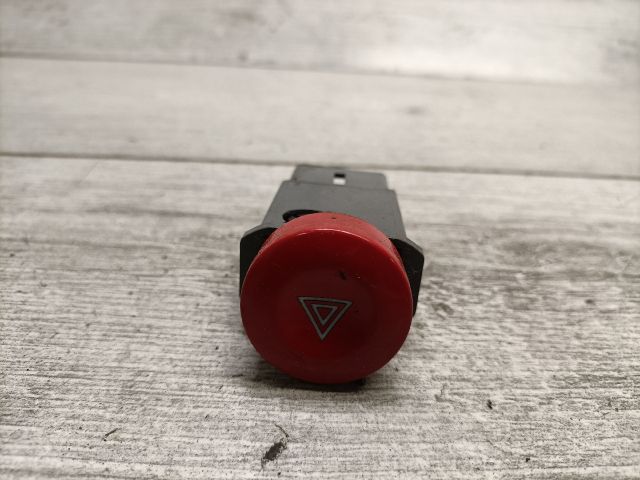 bontott DAEWOO KALOS Vészvillogó Kapcsoló