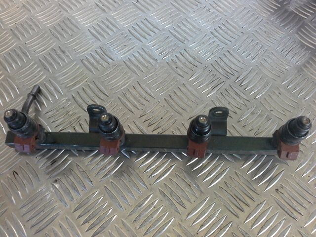 bontott DAEWOO LACETTI Porlasztó (1 db)