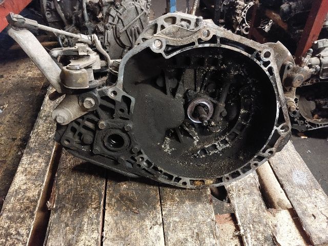 bontott DAEWOO LACETTI Váltó (Mechanikus)