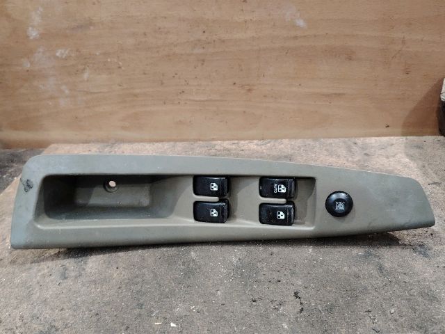 bontott DAEWOO LACETTI Ablakemelő Kapcsoló Négyes / Kettes