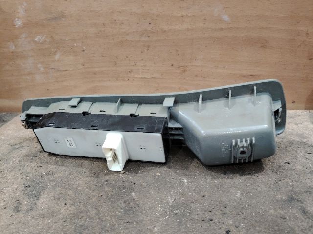 bontott DAEWOO LACETTI Ablakemelő Kapcsoló Négyes / Kettes