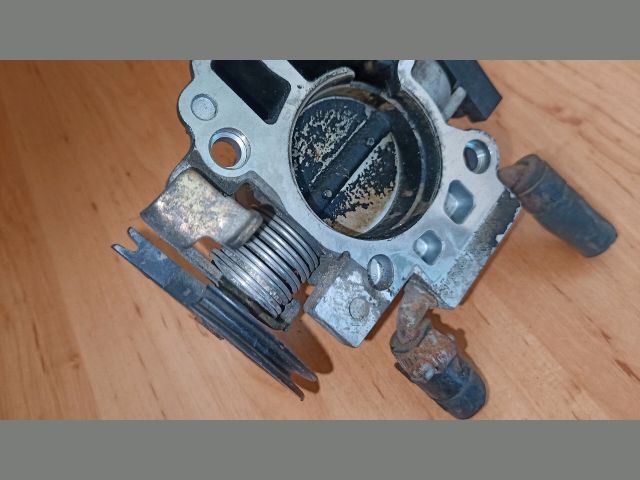 bontott DAEWOO LANOS Fojtószelep (Mechanikus)