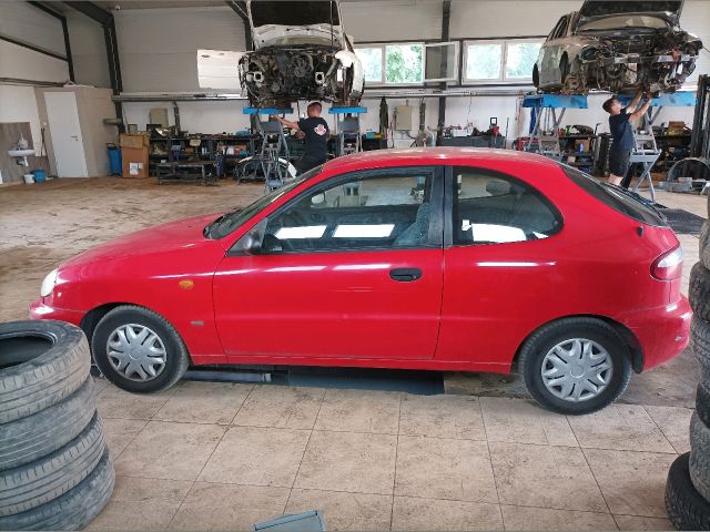 bontott DAEWOO LANOS Motor Tartó Bak Jobb