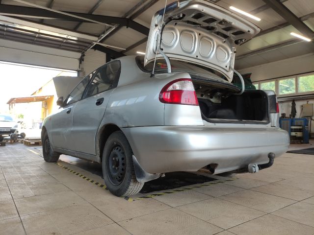 bontott DAEWOO LANOS Porlasztó (1 db)