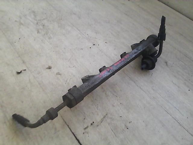 bontott DAEWOO LANOS Porlasztó Sor / Híd