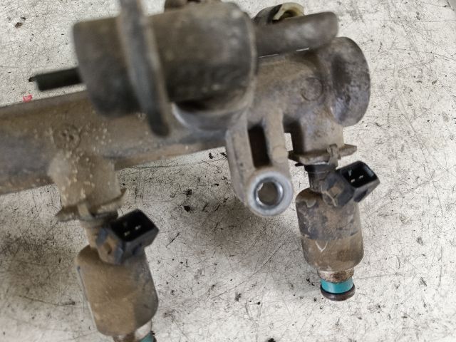 bontott DAEWOO LANOS Porlasztó Sor / Híd