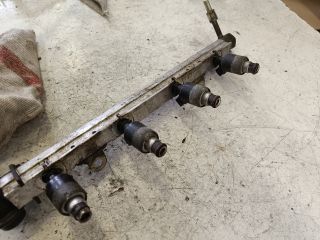 bontott DAEWOO LANOS Porlasztó Sor / Híd