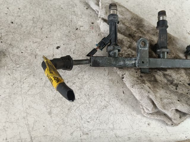 bontott DAEWOO LANOS Porlasztó Sor / Híd