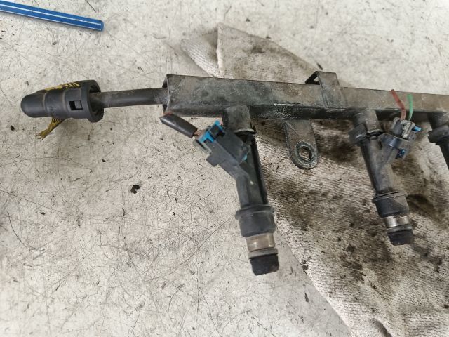 bontott DAEWOO LANOS Porlasztó Sor / Híd