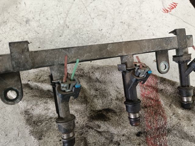 bontott DAEWOO LANOS Porlasztó Sor / Híd