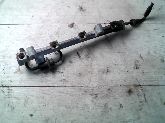 bontott DAEWOO LANOS Porlasztó Sor / Híd