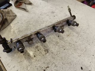 bontott DAEWOO LANOS Porlasztó Sor / Híd