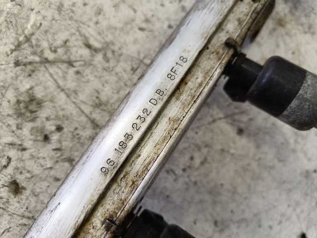 bontott DAEWOO LANOS Porlasztó Sor / Híd