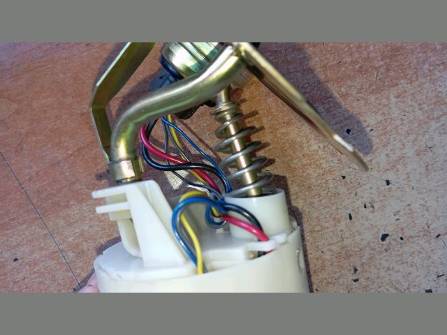 bontott DAEWOO LANOS Üzemanyag Szivattyú