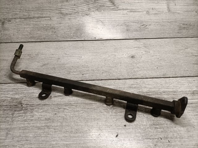 bontott DAEWOO LANOS Porlasztó Sor / Híd