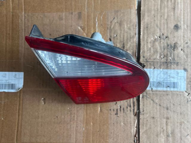 bontott DAEWOO LANOS Bal Belső Hátsó Lámpa